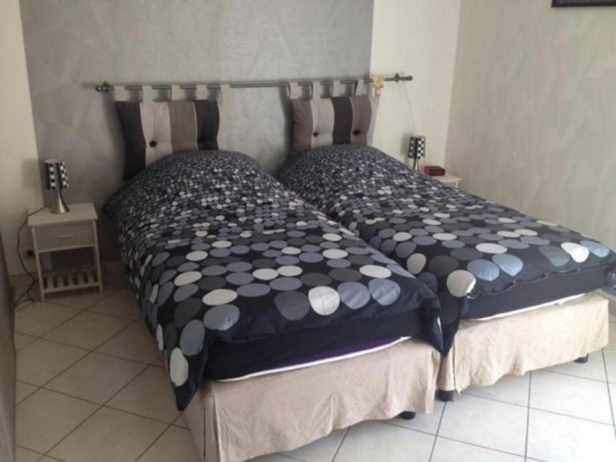 Charmant Gite A Etain, Tout Inclus, Proche Verdun Avec Terrasse Et Parking - Fr-1-585-3 Exterior foto