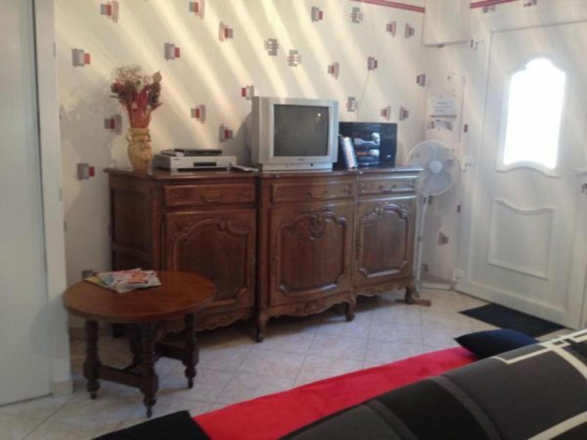Charmant Gite A Etain, Tout Inclus, Proche Verdun Avec Terrasse Et Parking - Fr-1-585-3 Exterior foto